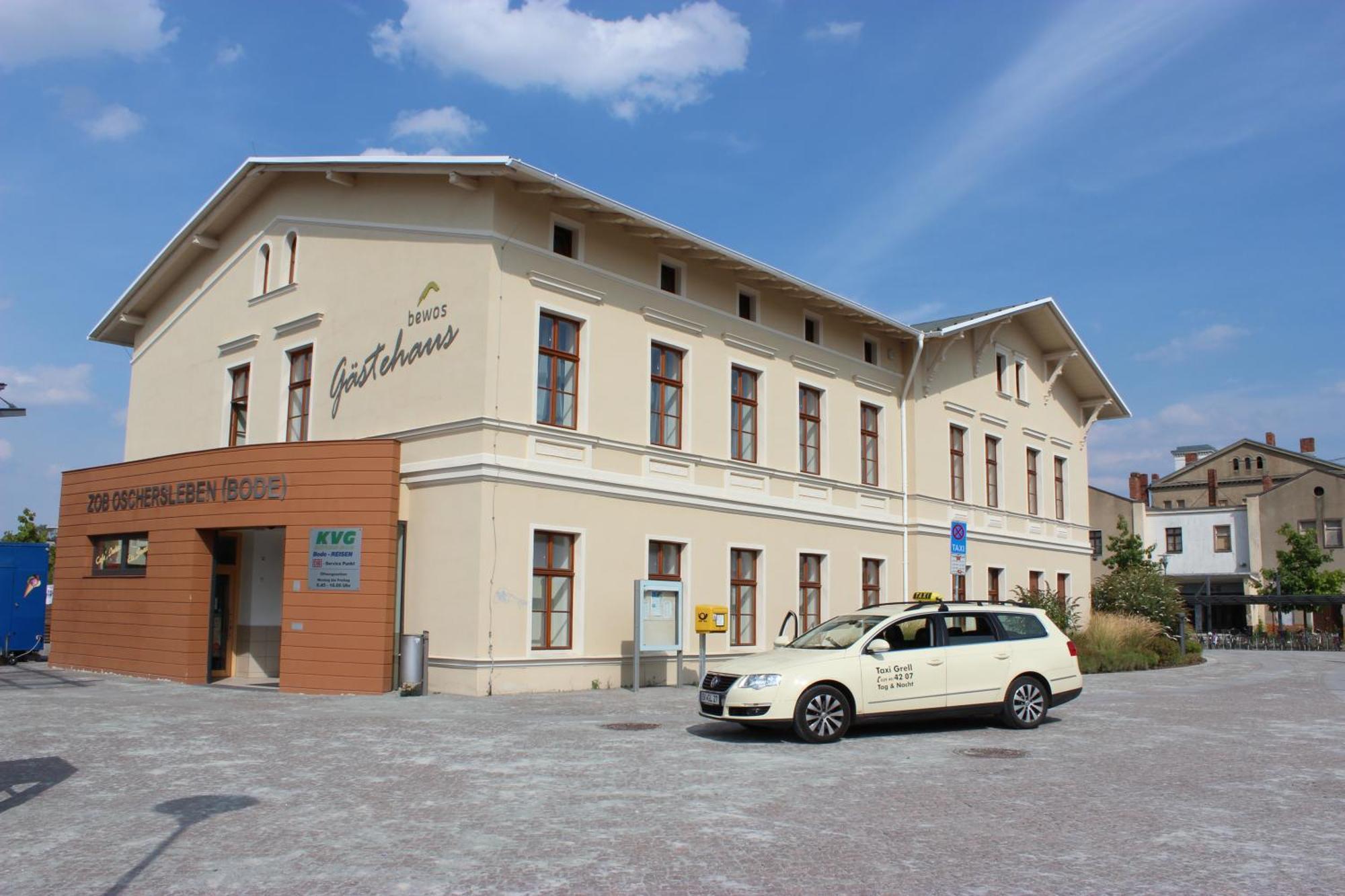 Bewos Gaestehaus ออสแชร์สเลเบน ภายนอก รูปภาพ